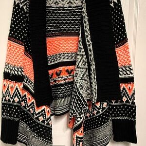 Women's Black and Orange Patterned Sweater